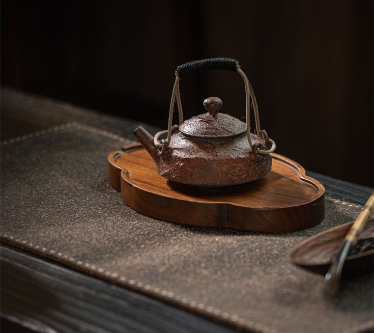 Ấm trà Di Yi Cha